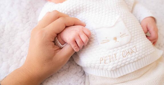 Photographe naissance à Cagnes-sur-Mer, à moins de 15 minutes d&#8217;Antibes et Nice